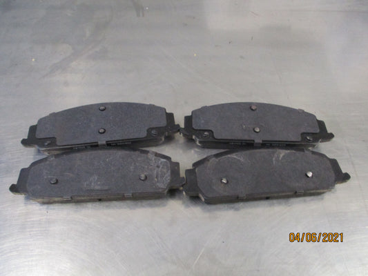 Royale Front Brake Pads Suitable For Holden VE Commodore New Part