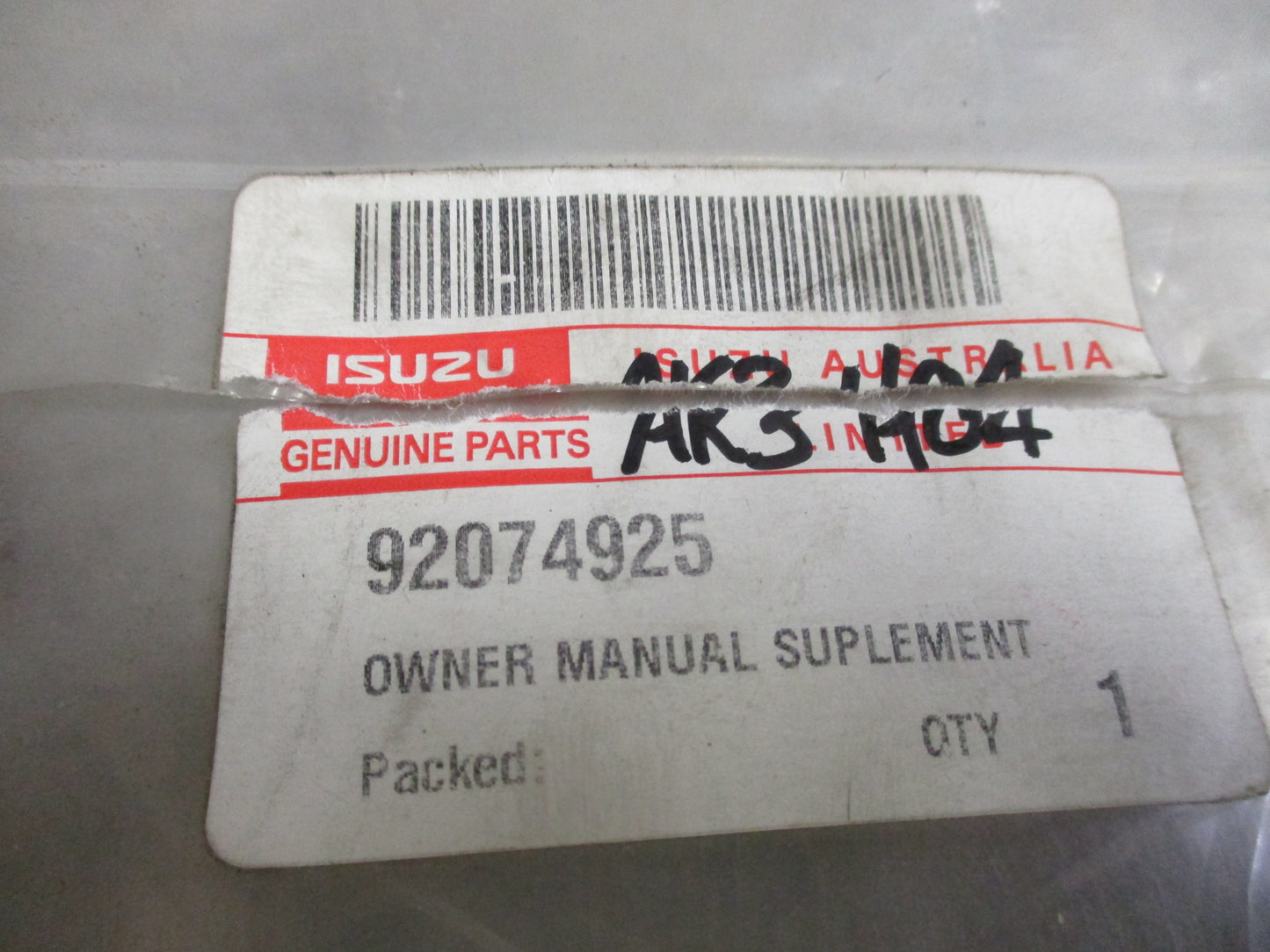 Isuzu N Series Truck Genuine Owners Manual/Service Record Book New Part