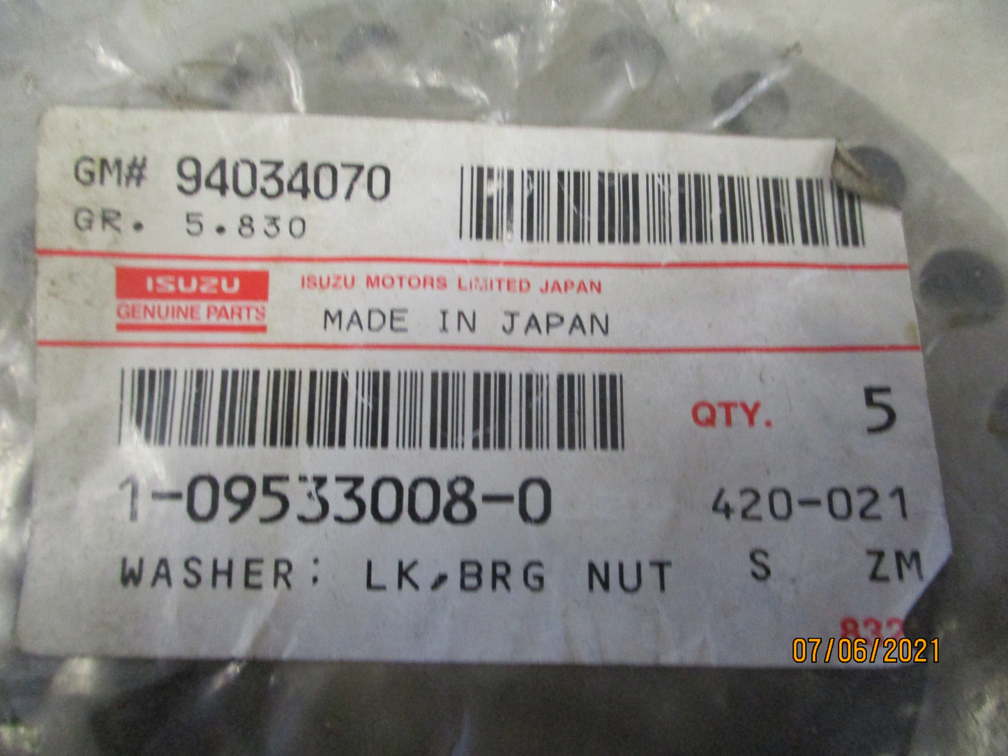 Isuzu FTR Genuine Lock Bearing Nut Washer New Part