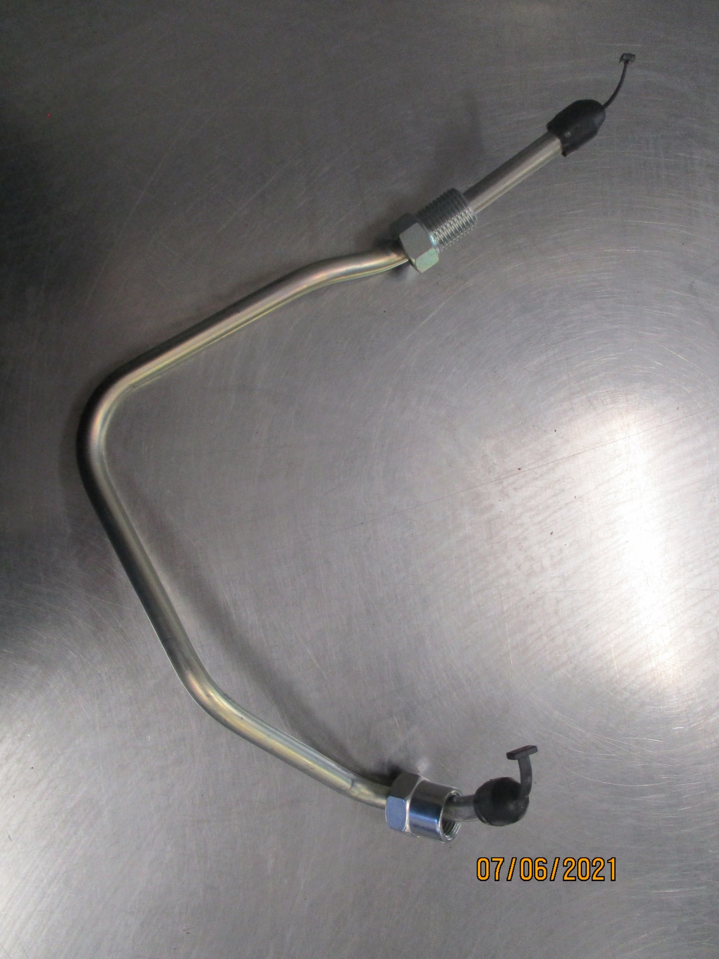 Isuzu FVD23 Genuine Injector Pipe Assembly New Part