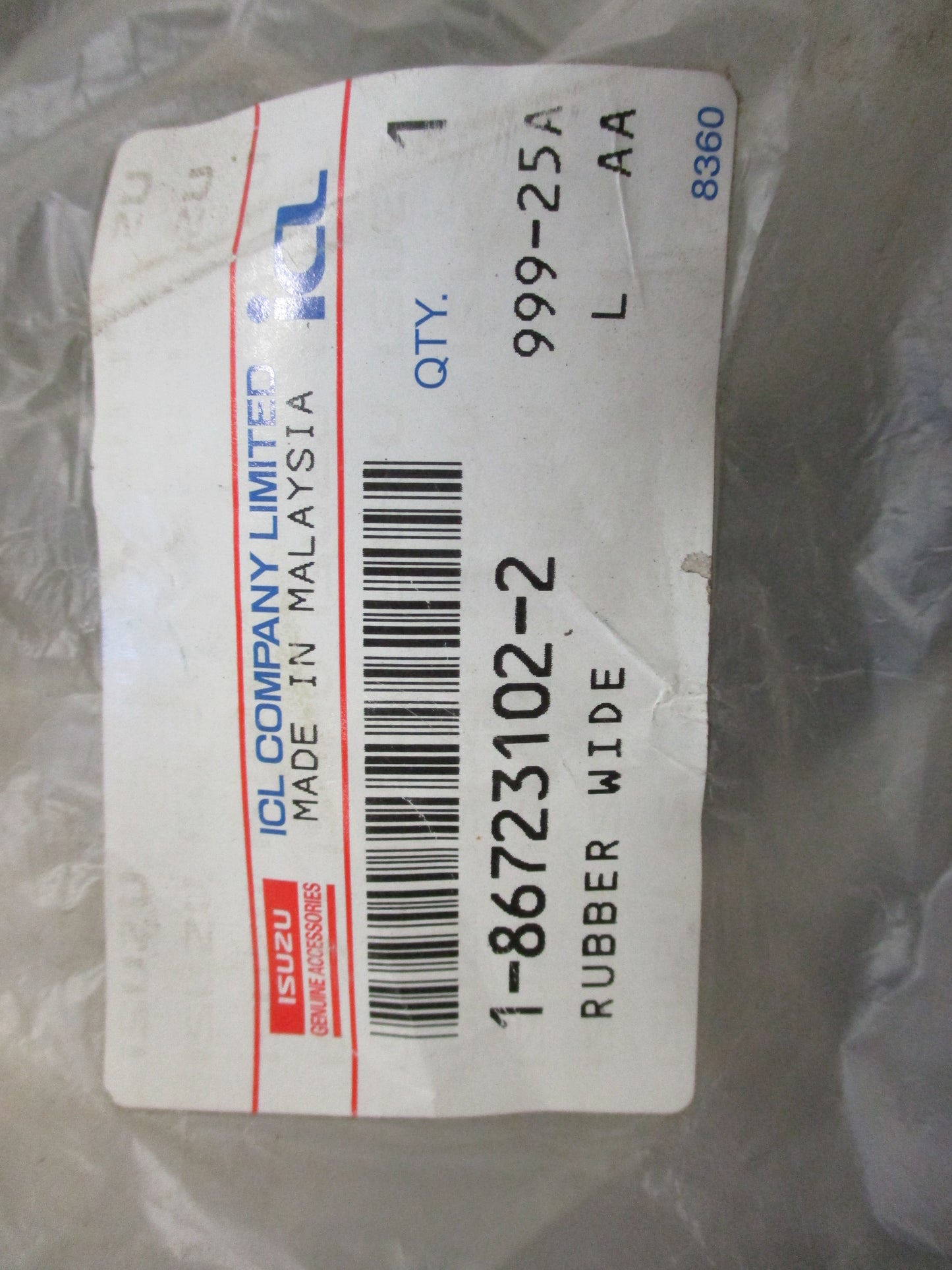 Isuzu FTR/FVR/FXR Genuine Front Rubber Floor Mat Set New Part