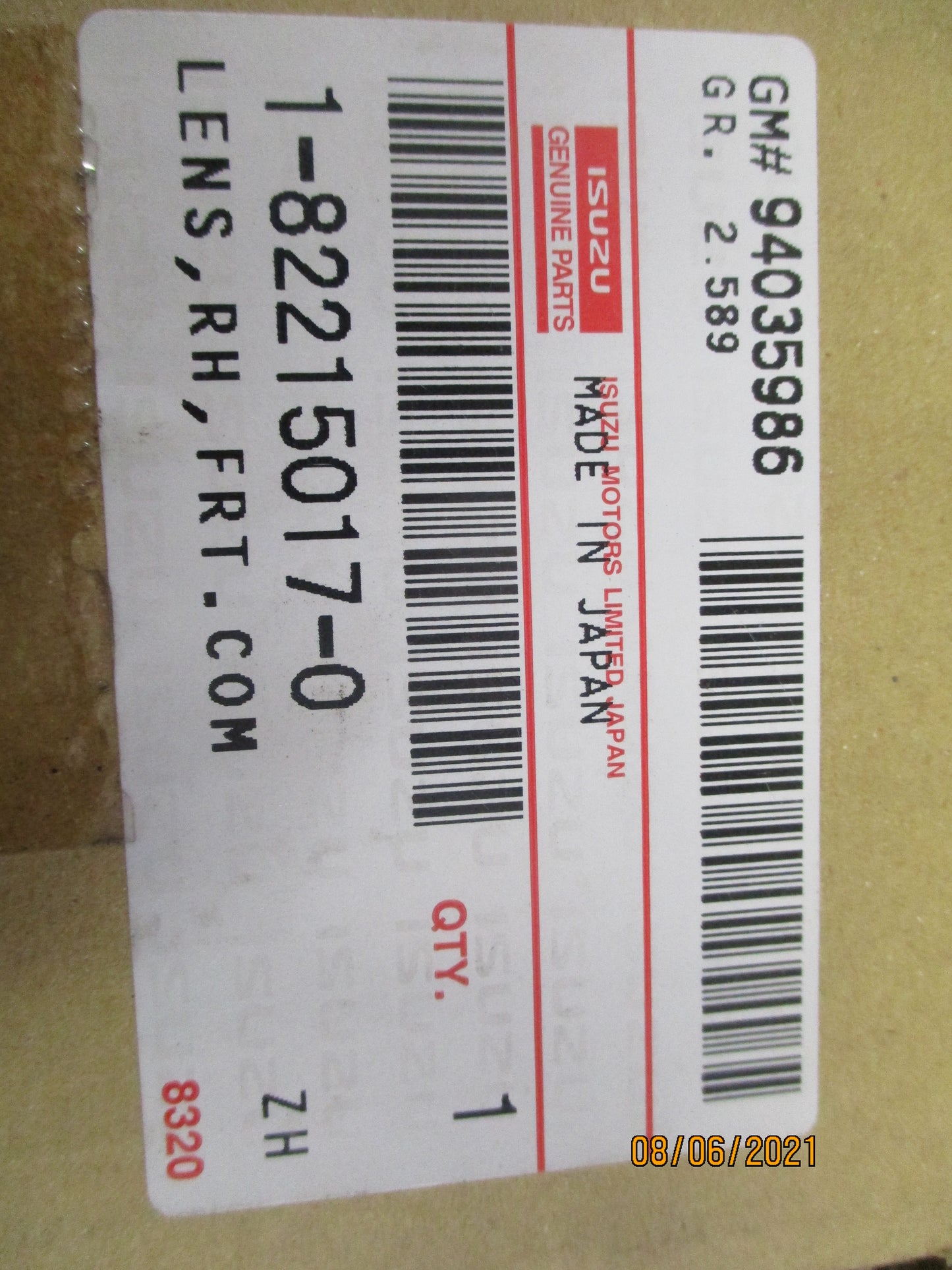 Isuzu FSR11 FVR11 Genuine Right Hand Front White Indicator Lens New Part