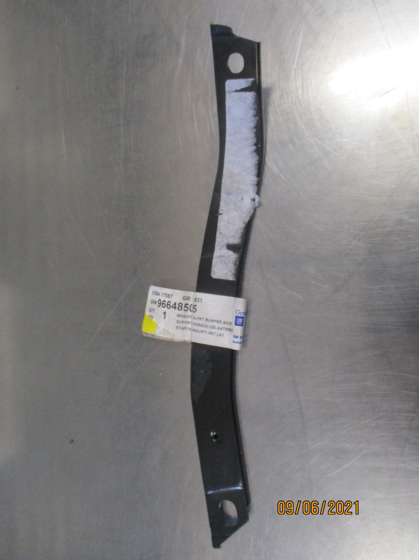 Holden Barina Genuine Left Side Front Bumper Bracket New Part