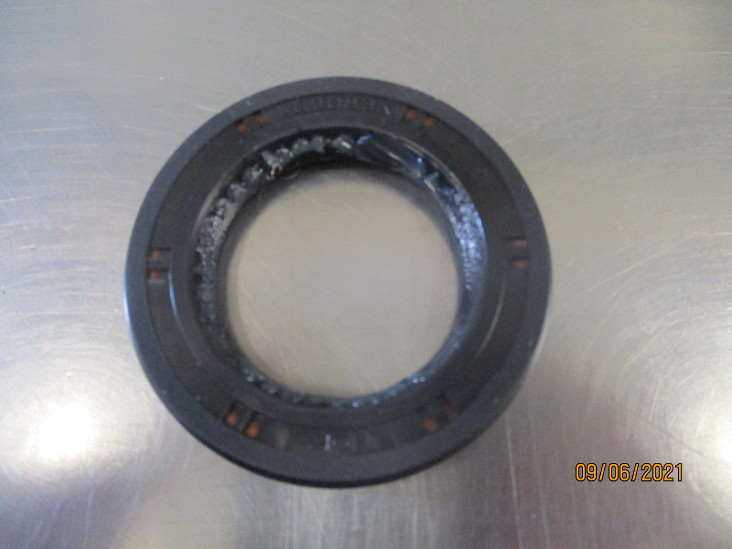 Suzuki Vitara Genuine Oil Seal New Part
