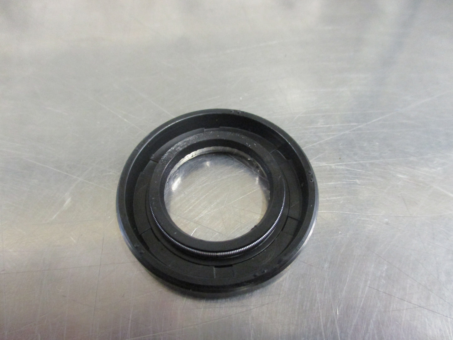 Holden Trax Genuine Manual Input Shaft Seal New Part