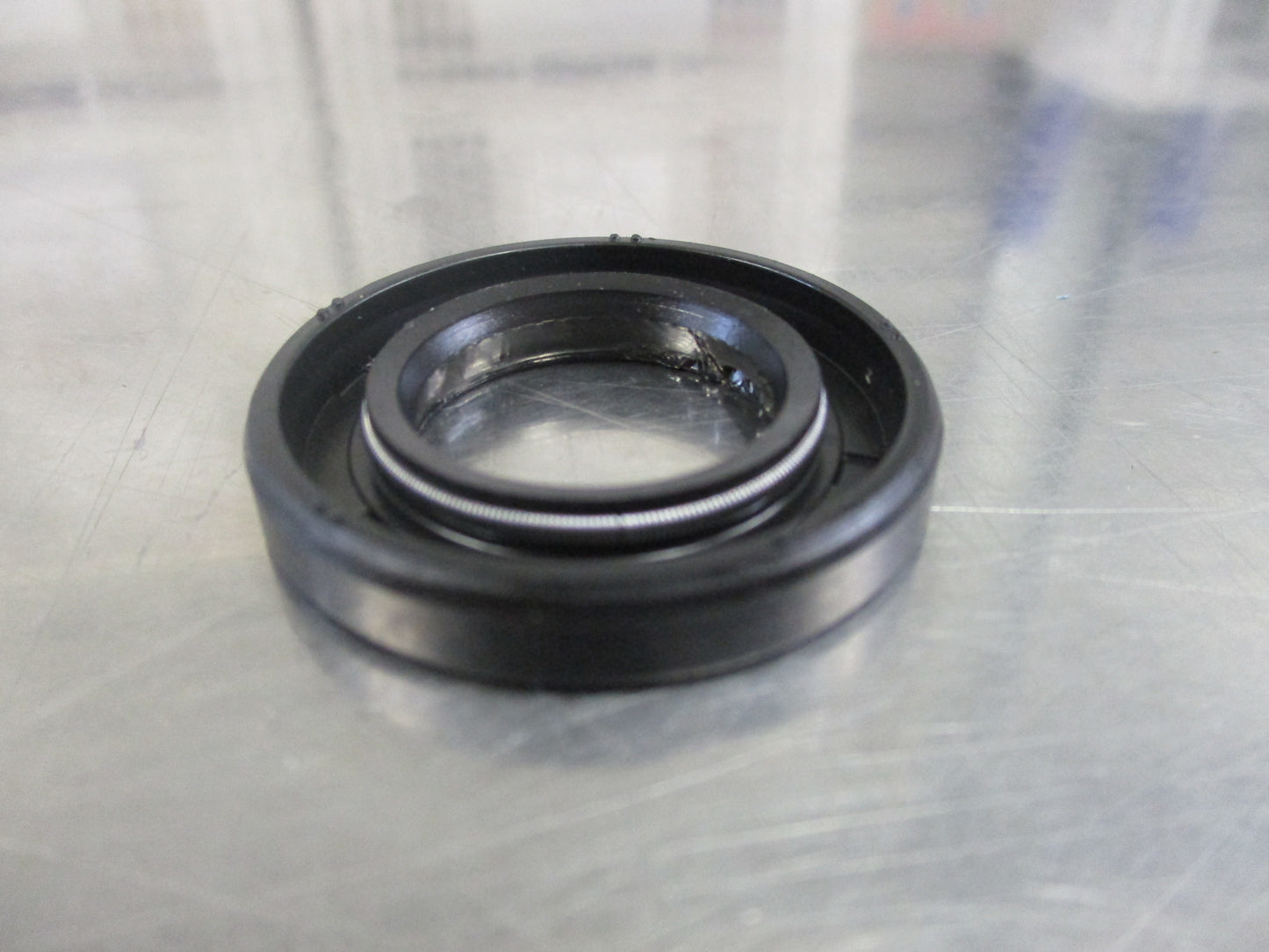 Holden Trax Genuine Manual Input Shaft Seal New Part