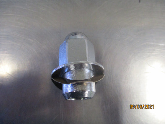 Isuzu MU/D-MAX Genuine Wheel Nut New Part