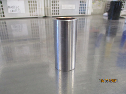 Isuzu FSR90 Genuine Spring Metal Bushing New Part