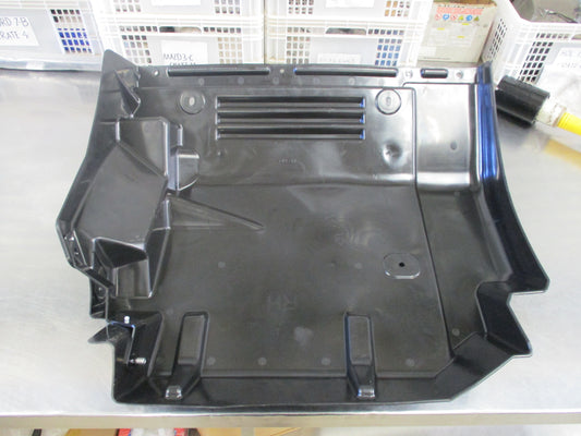 Isuzu FVR34 Genuine Right Hand Front Mudguard New Part