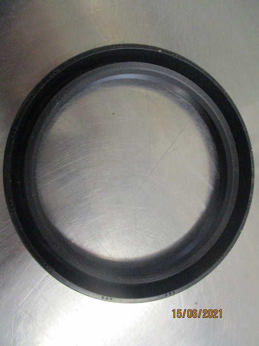 Timing Case Oil Seal Suitable For Mitsubishi Fuso New Part