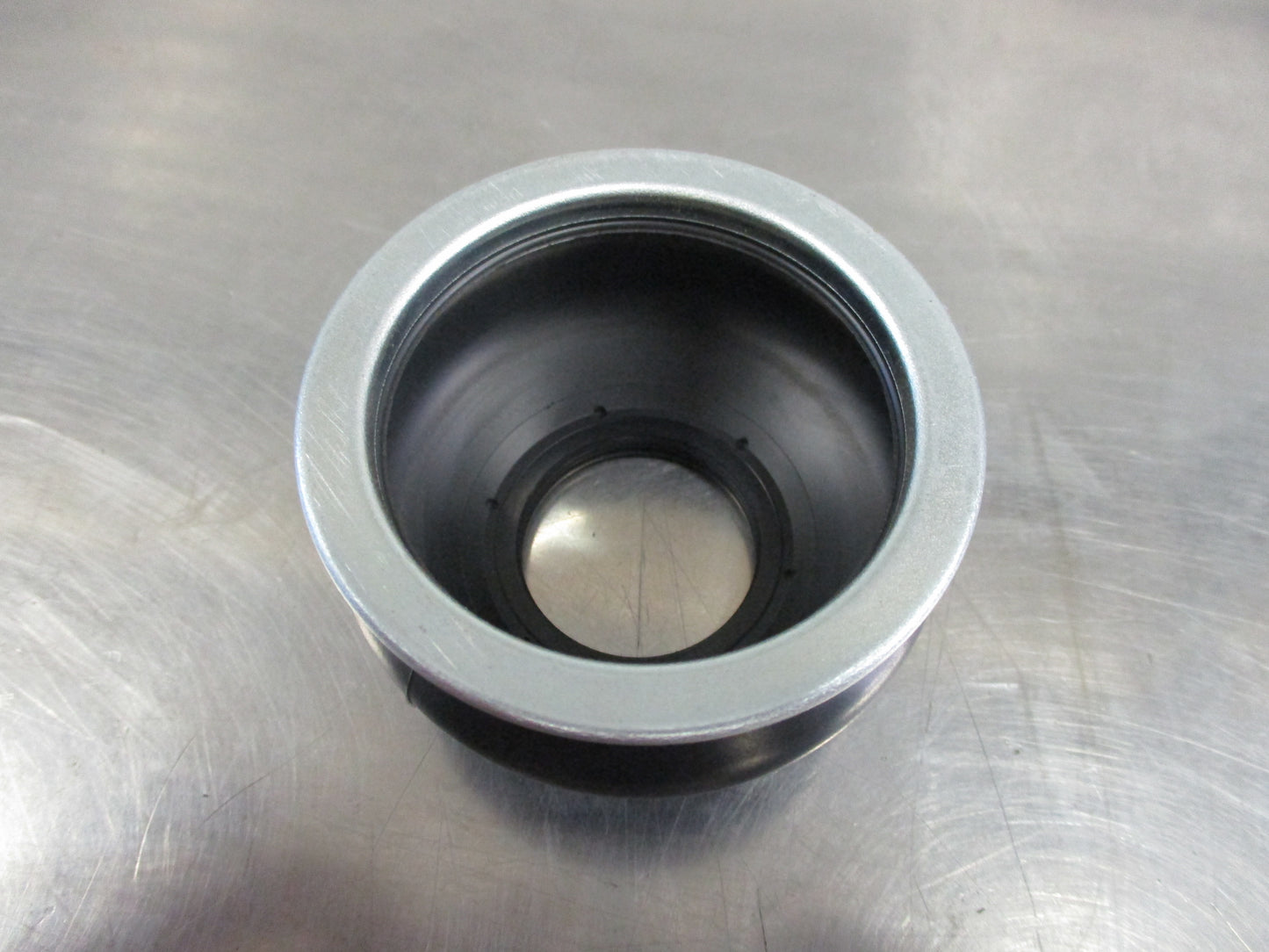 Isuzu FTR Genuine Tie Rod End Boot New Part