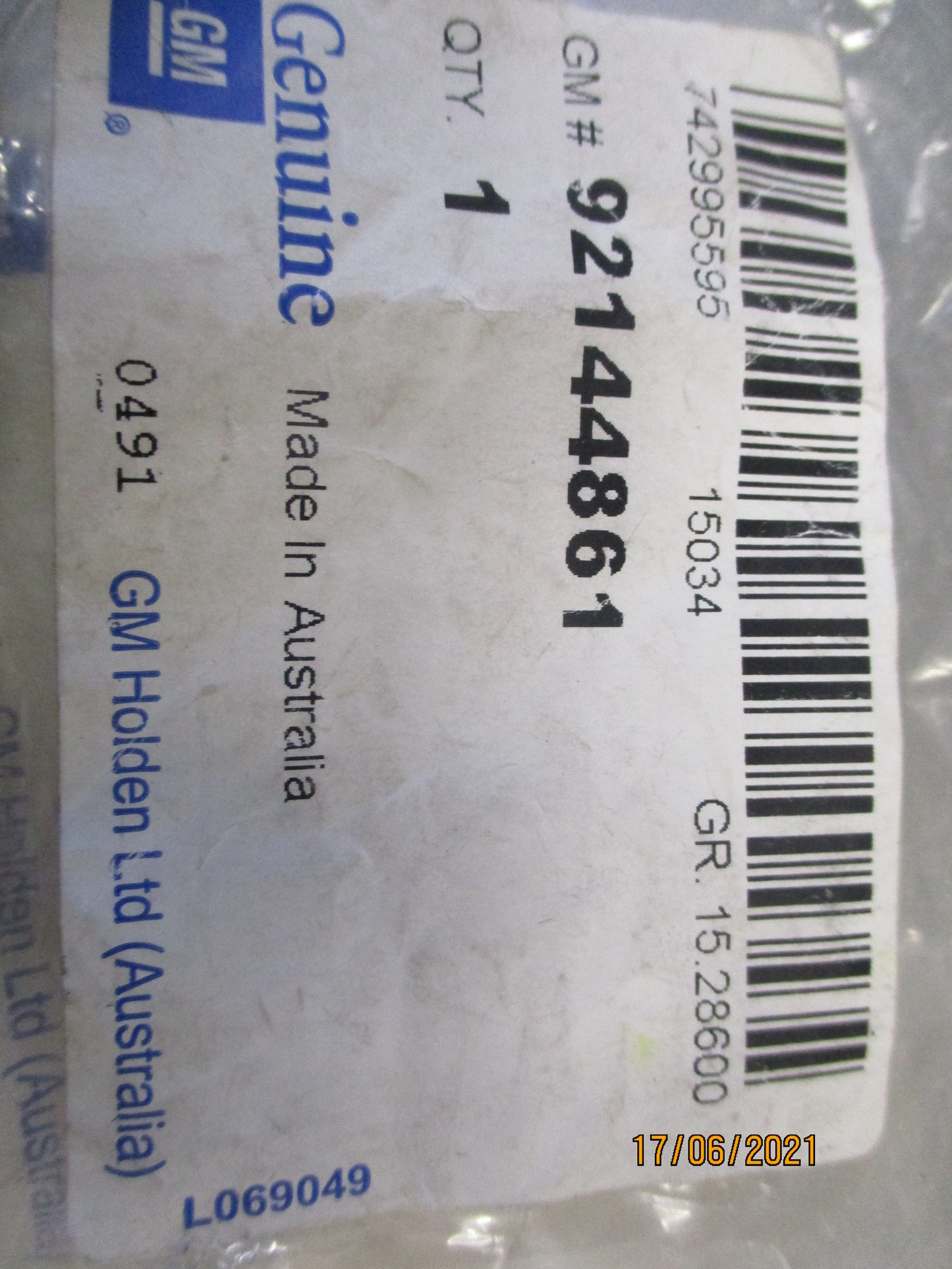 Holden Various Models Genuine Mat Set Mounting To Carpet Kit 4Pack New Part