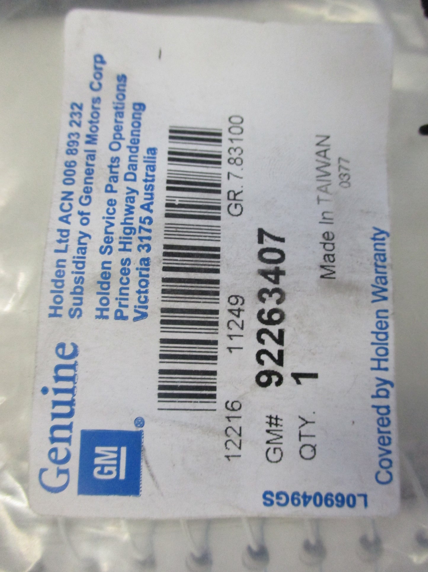 Holden VE/VF/WM Commodore/Statesman Genuine Tow Bar Fascia New Part