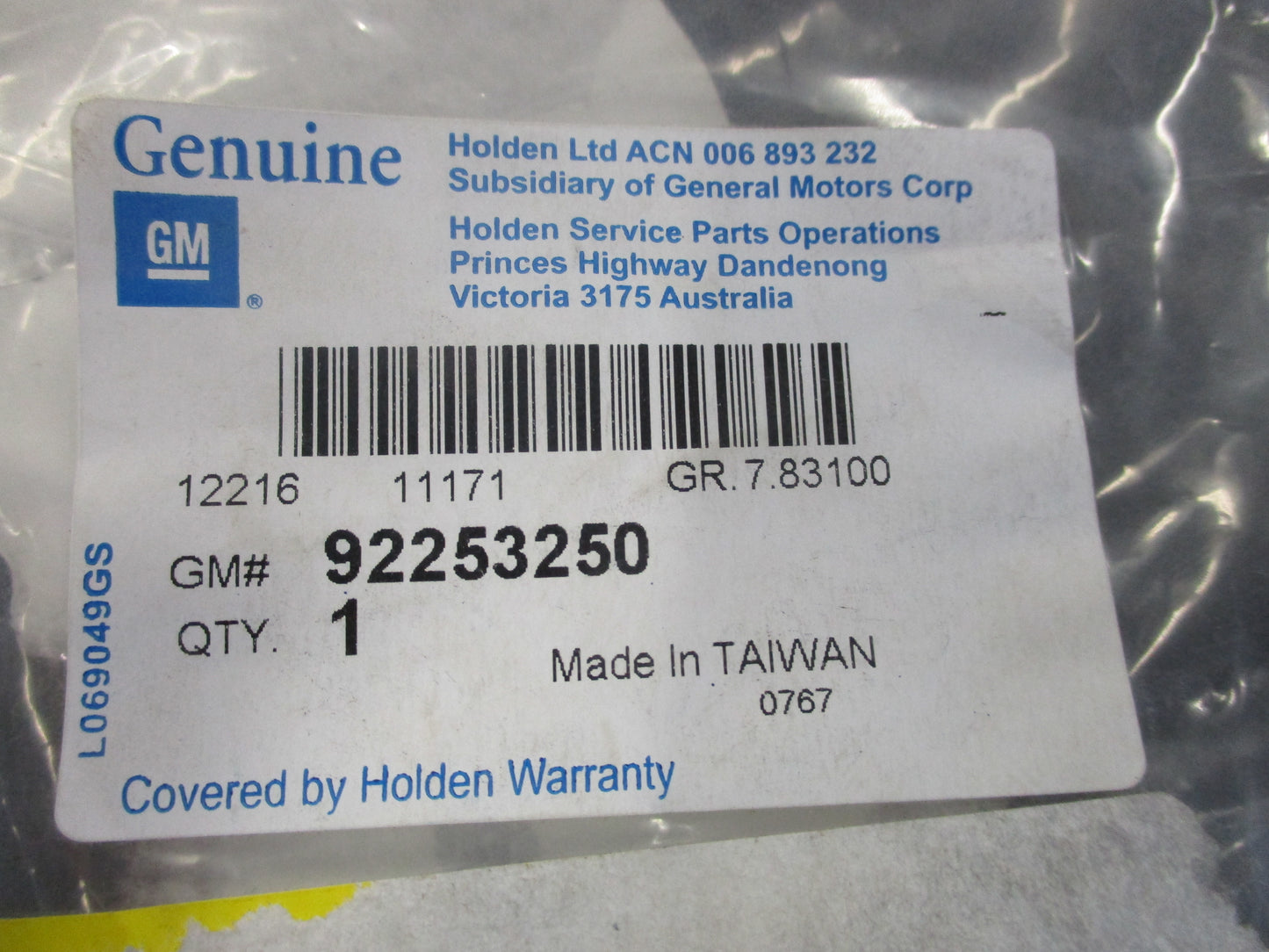 Holden VE/WM Commodore/Statesman Genuine Rear Bumper Tow Bar Fascia New Part