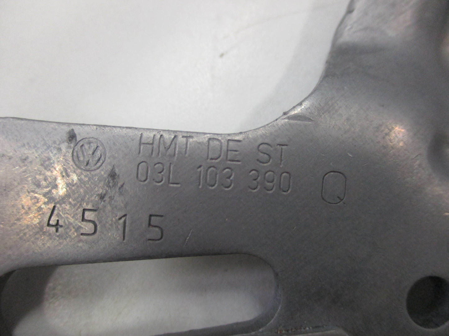 Volkswagen Golf/Jetta front Engine Lift Bracket New Part