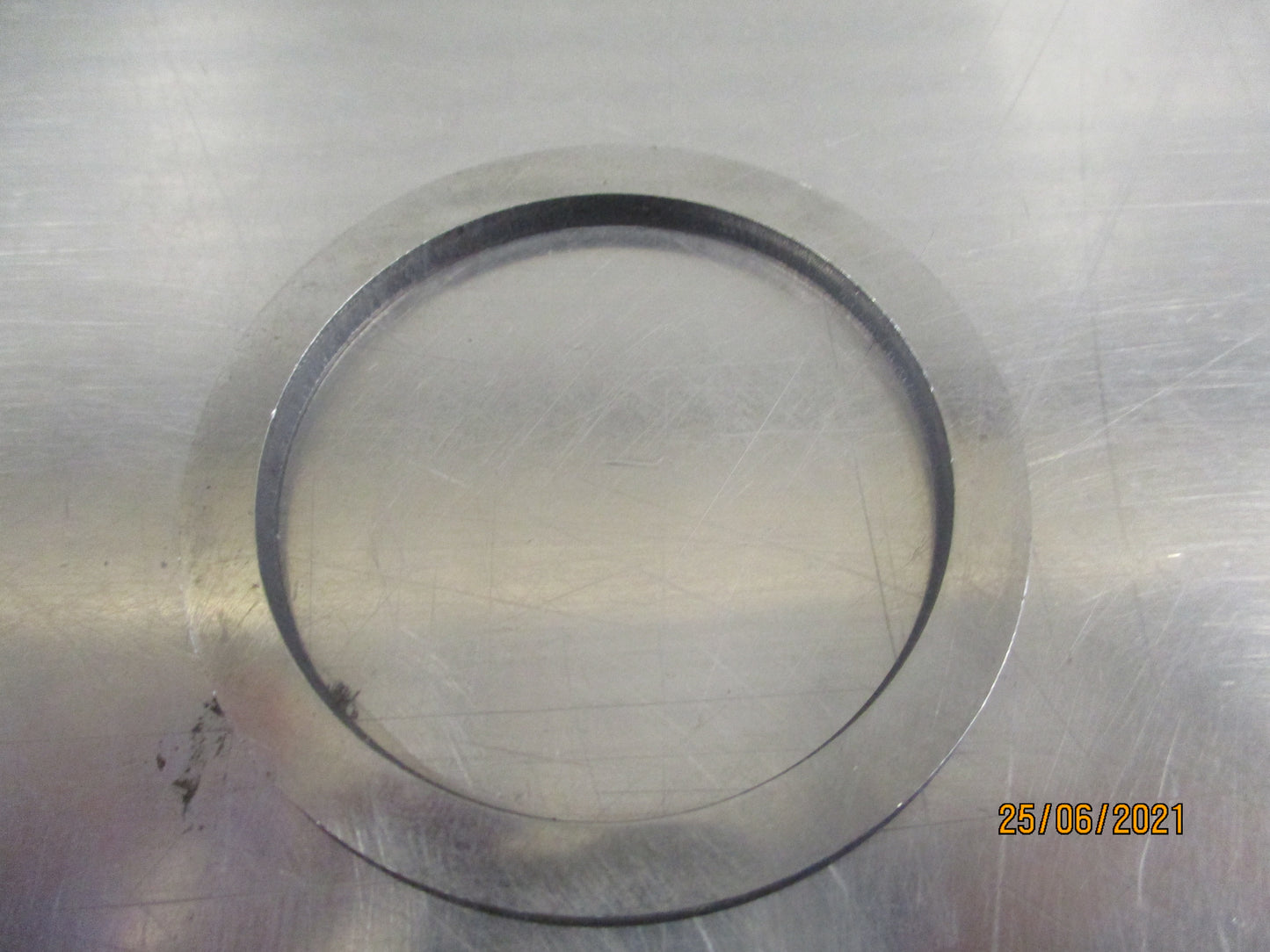 Isuzu FSS Genuine Output Shaft Shim New Part