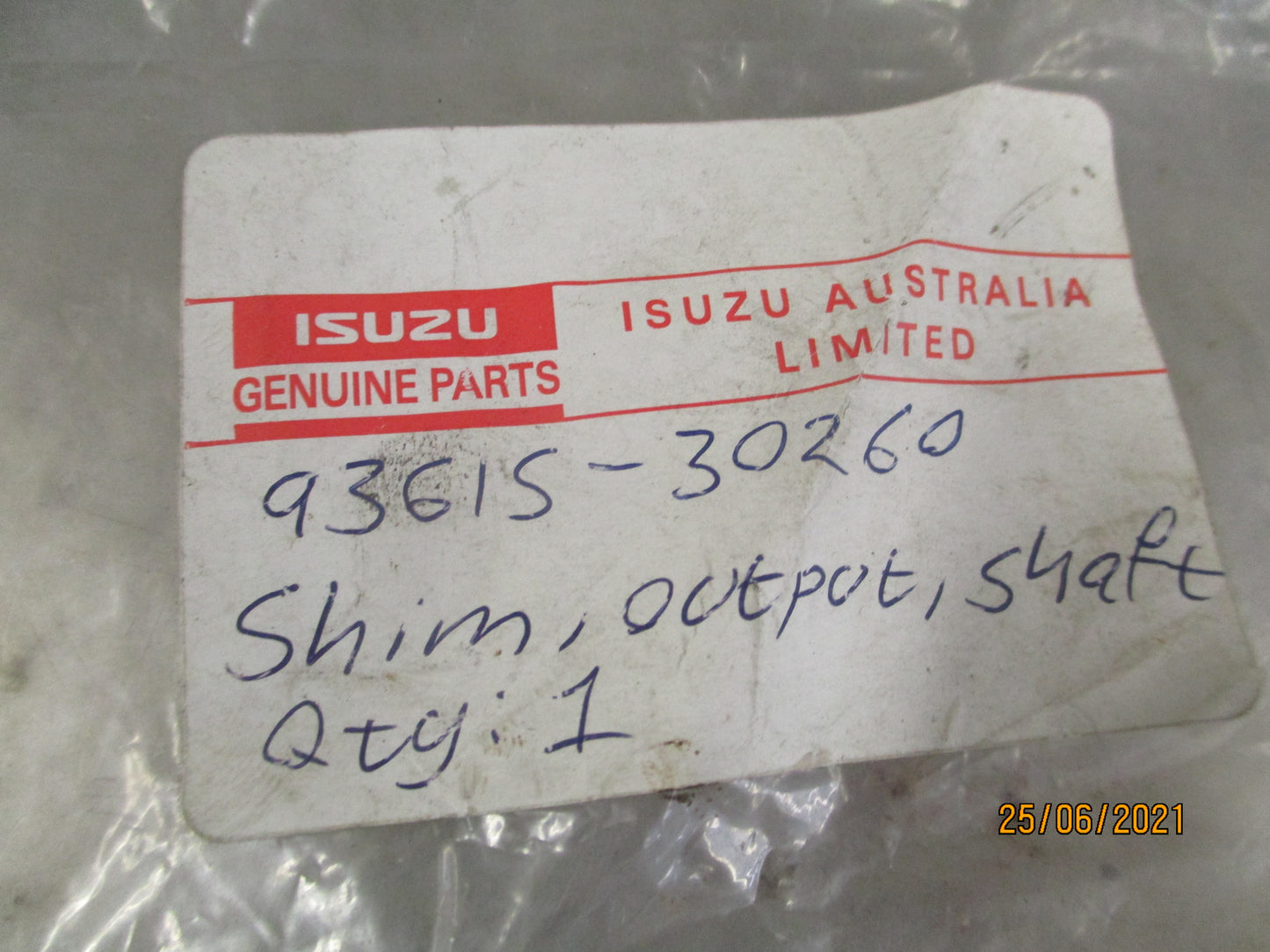 Isuzu FSS Genuine Output Shaft Shim New Part