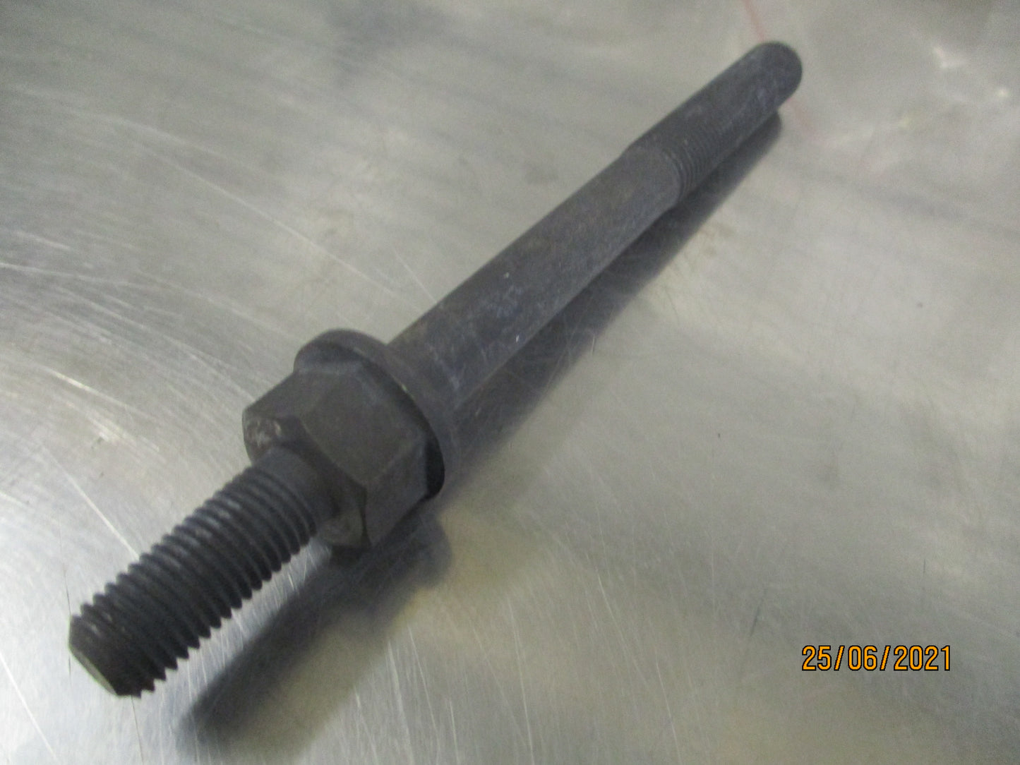 Isuzu NPR/NQR Genuine Cylinder Head To Block Bolt New Part