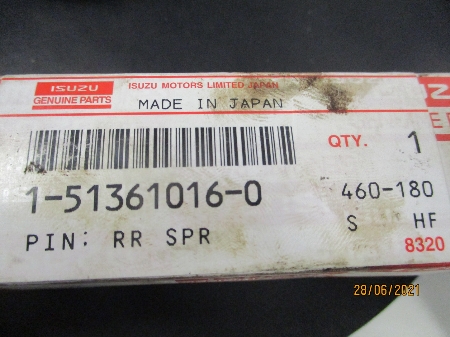 ISUZU FSR 6BD1 Genuine Rear Spring Pin New Part