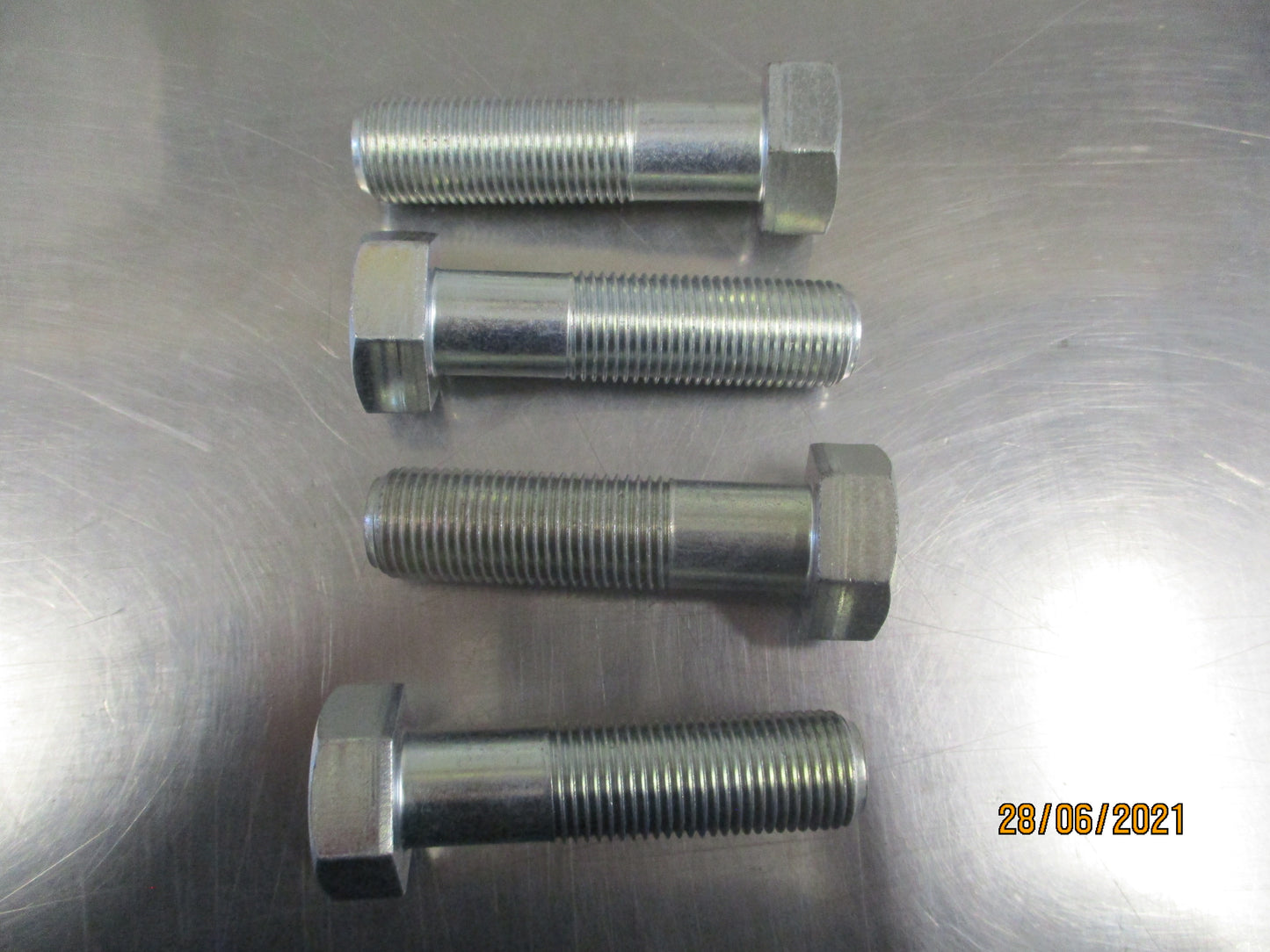 Isuzu FSR Genuine Tension Bolt New Part