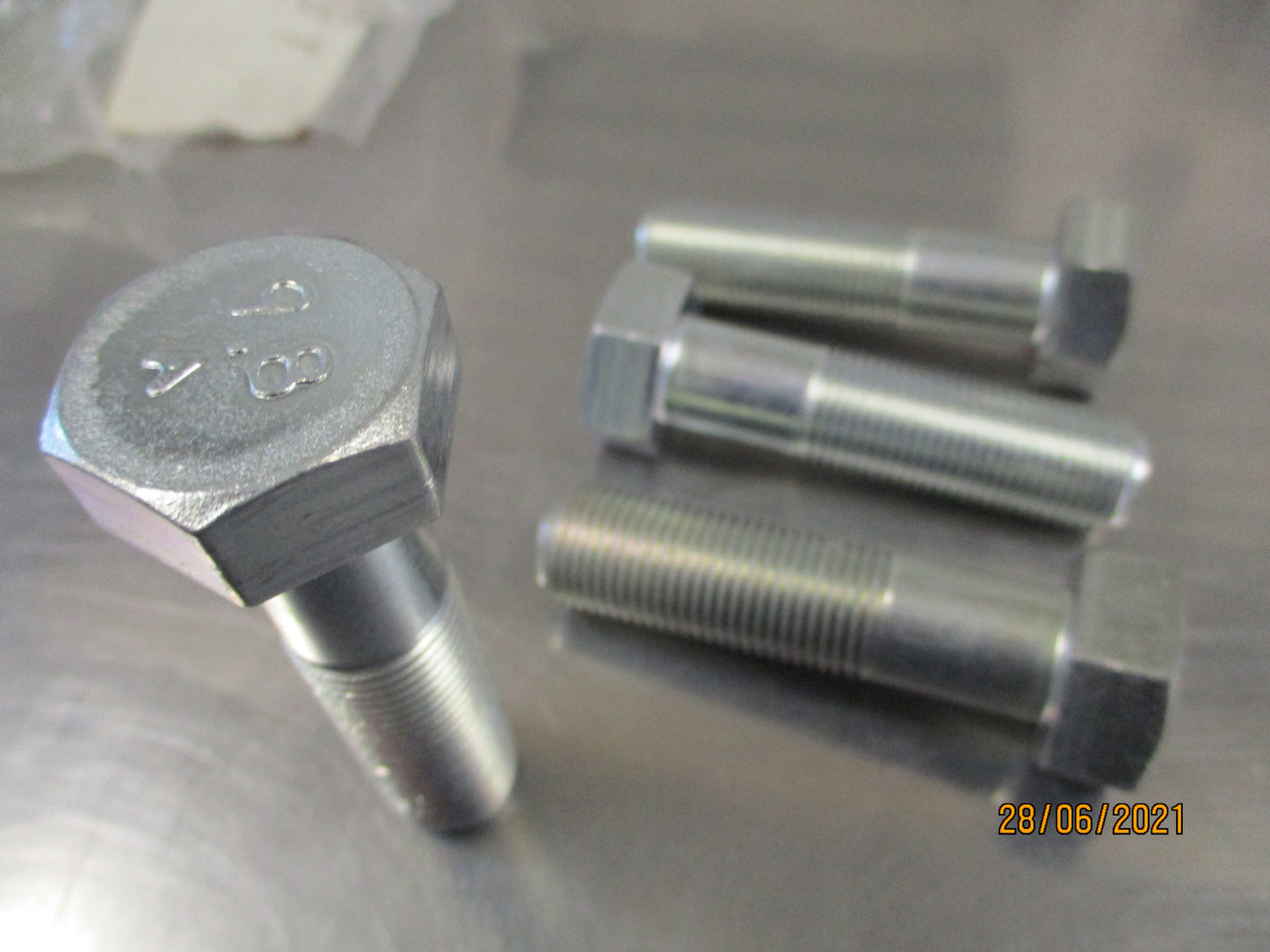 Isuzu FSR Genuine Tension Bolt New Part