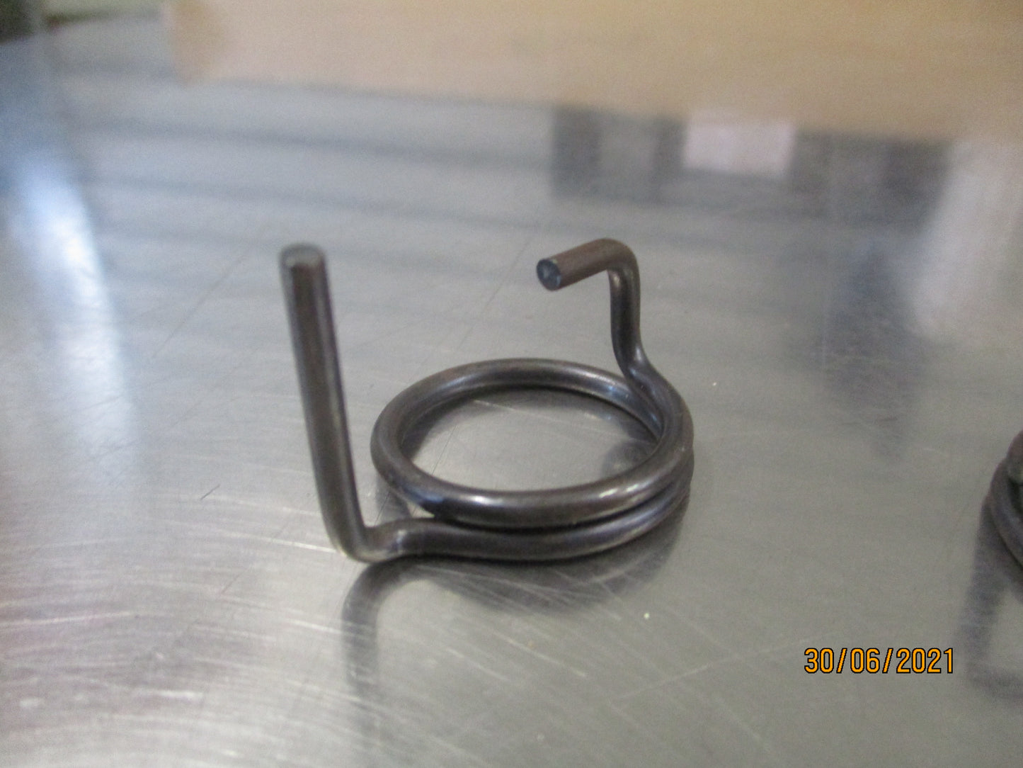 Isuzu FTR Genuine Shift Spring New Part