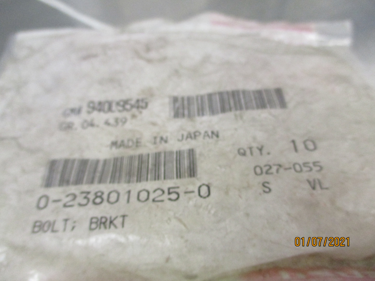 Isuzu Various Models Genuine Clutch Cover Bolt New Part