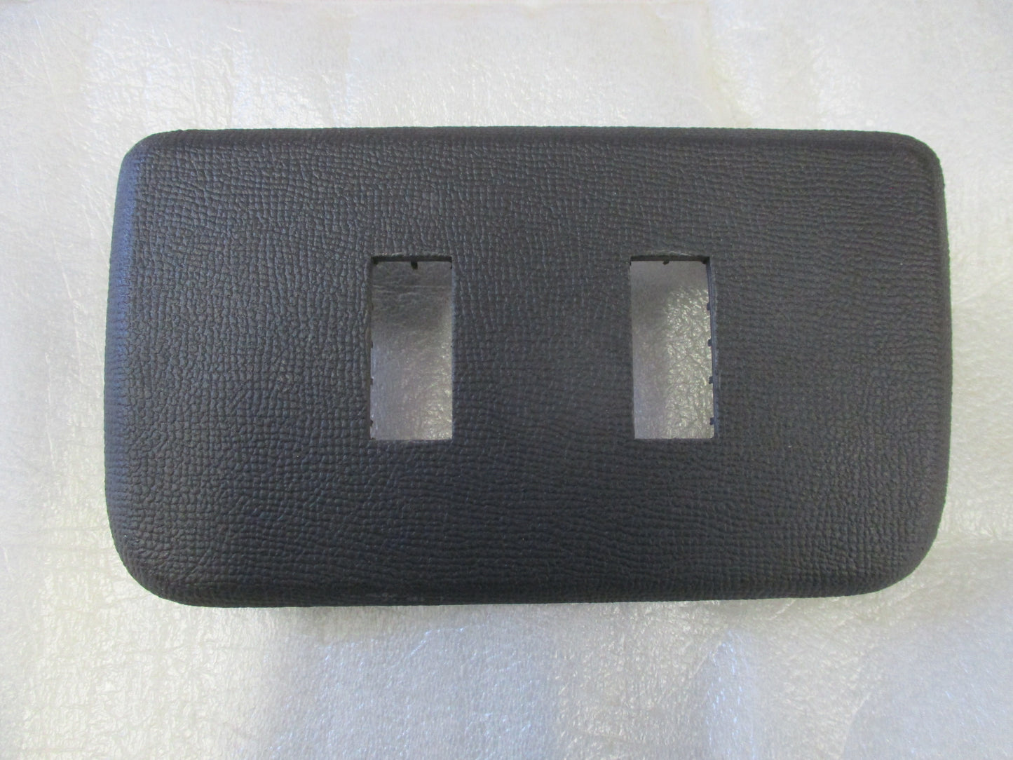 Holden Colorado Genuine Fuse box Cover New Part