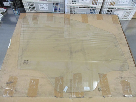 LDV G10 Genuine Right Hand Front Door Glass New Part