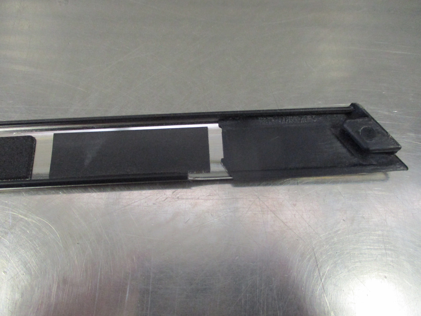 Subaru Outback Genuine Molding Left Hand Door Sash Rolh New Part