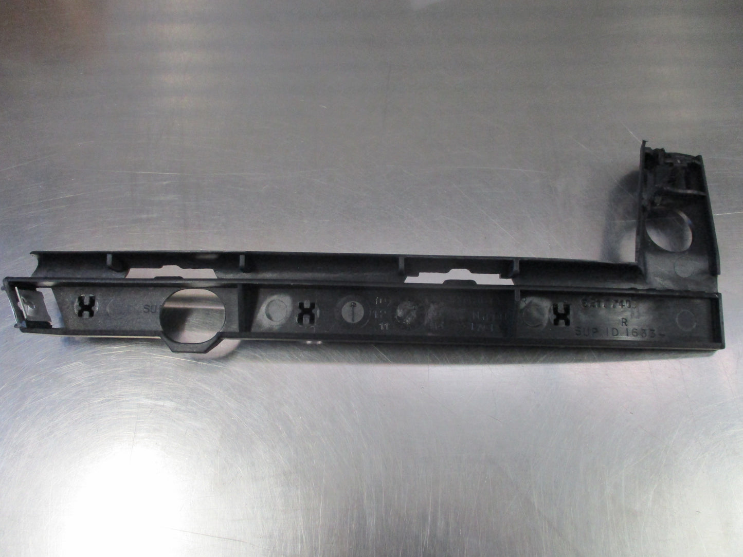 Holden VU Ute Genuine Drivers Side Bumper Bar Bracket New Part