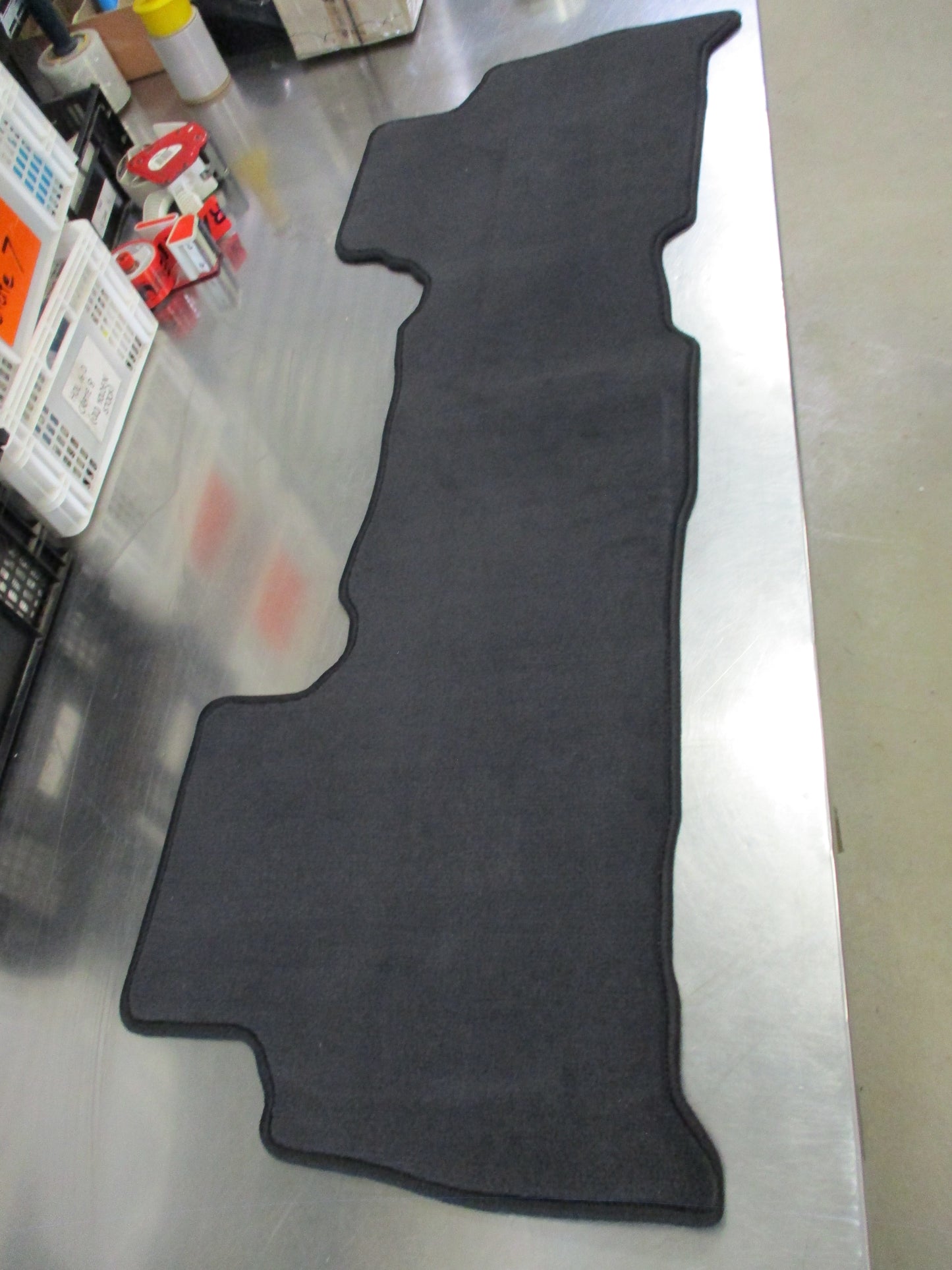 Toyota LandCruiser Genuine 200 GXL Altitude Carpet Mat Set New Part