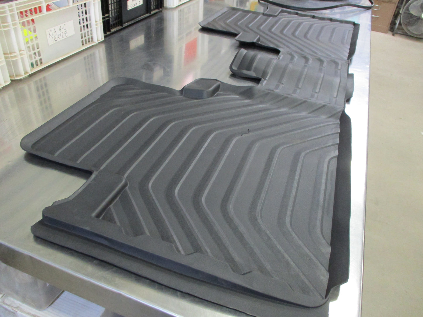 Toyota Hilux Extra Cab Genuine All Weather Rear Floor Mat New Part