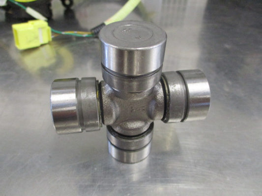 Universal Joint Suits Toyota Hilux/Landcruiser New Part