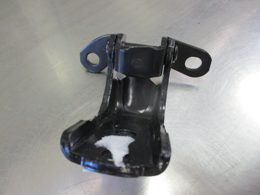 Toyota Landcruiser Genuine Rear Door Hinge Assy Lower RH New Part