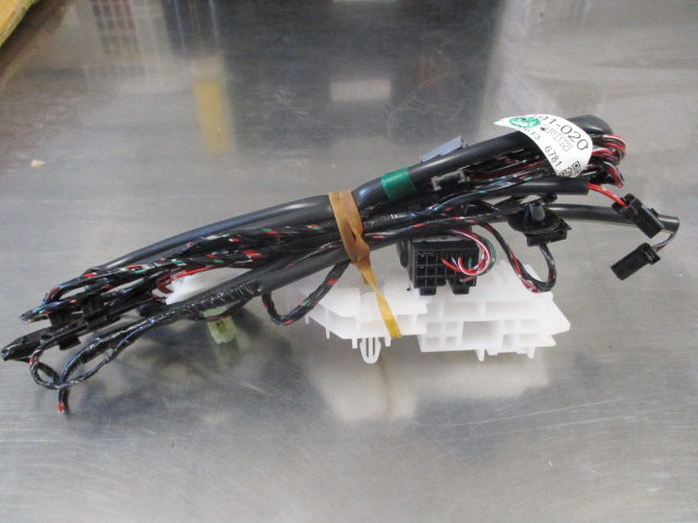 Isuzu D-Max Genuine Rear Right Body Wiring Harness New Part