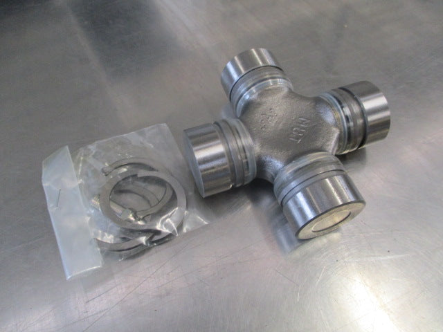 Universal Joint Suits Nissan 280ZX/720 Pickup/Datsun 810 New Part