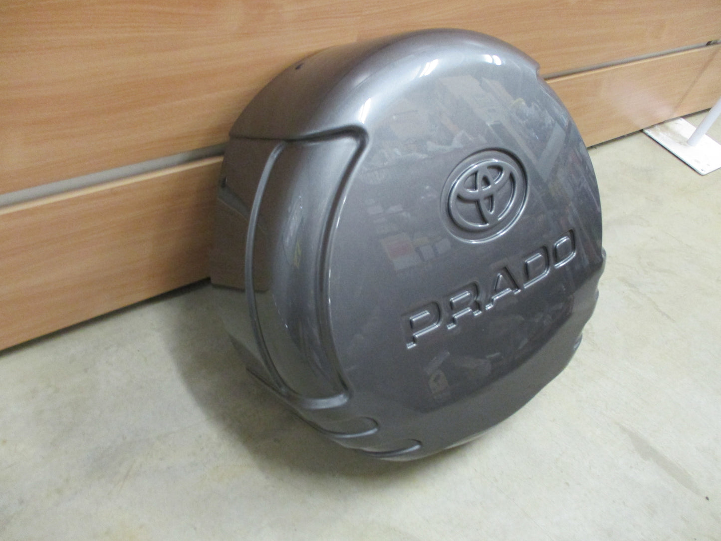 Toyota Prado 120 Series Genuine Spare Wheel Hard Cover New Part