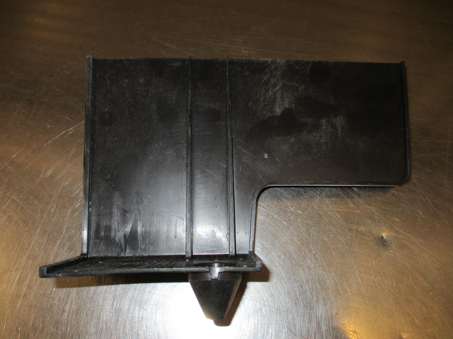 Ford XR8 AU Falcon Genuine Right Hand Front Air Deflector New Part