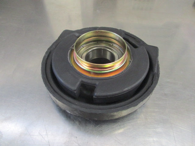 Tailshaft Centre Bearing Suits Nissan D21 Navara New Part