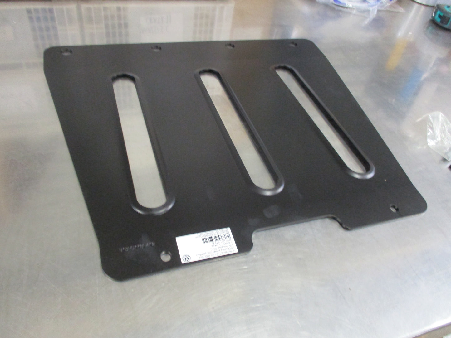 Volkswagen Amarok Genuine Underbody Gearbox Protection Plate New Part