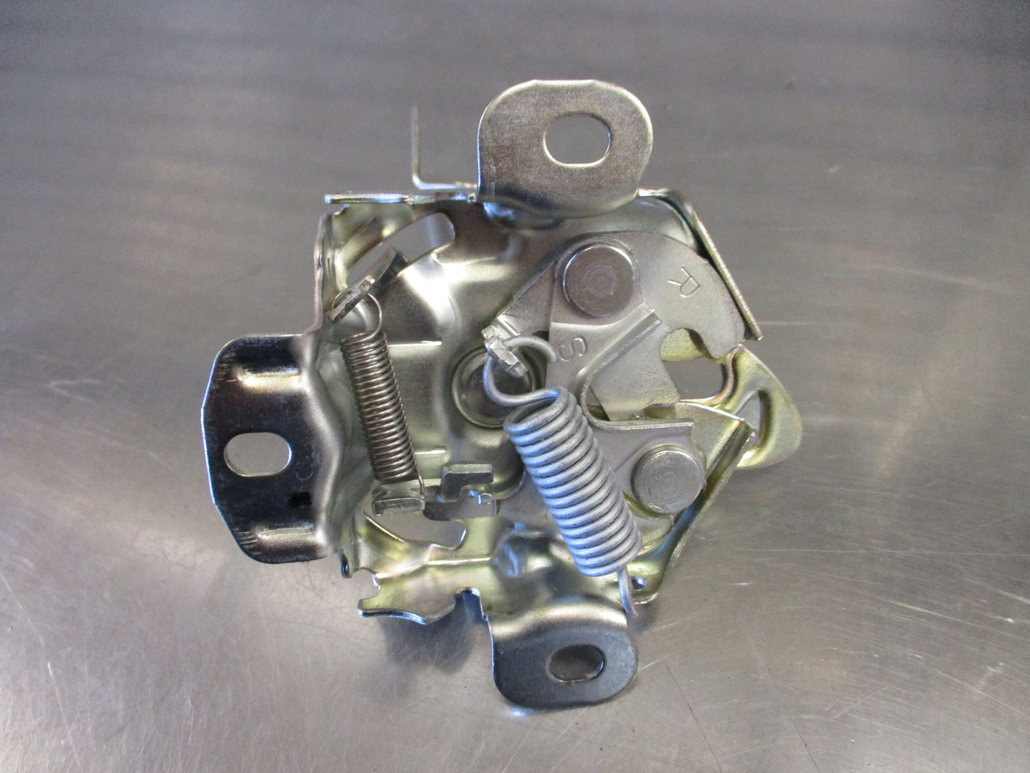Suzuki Swift Genuine Bonnet Latch Assembly New Part