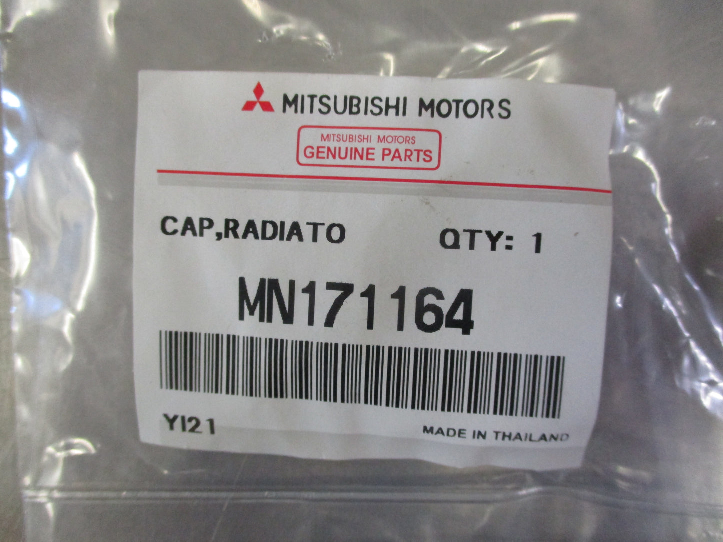 Mitsubishi Genuine Radiator Condenser Tank Cap New