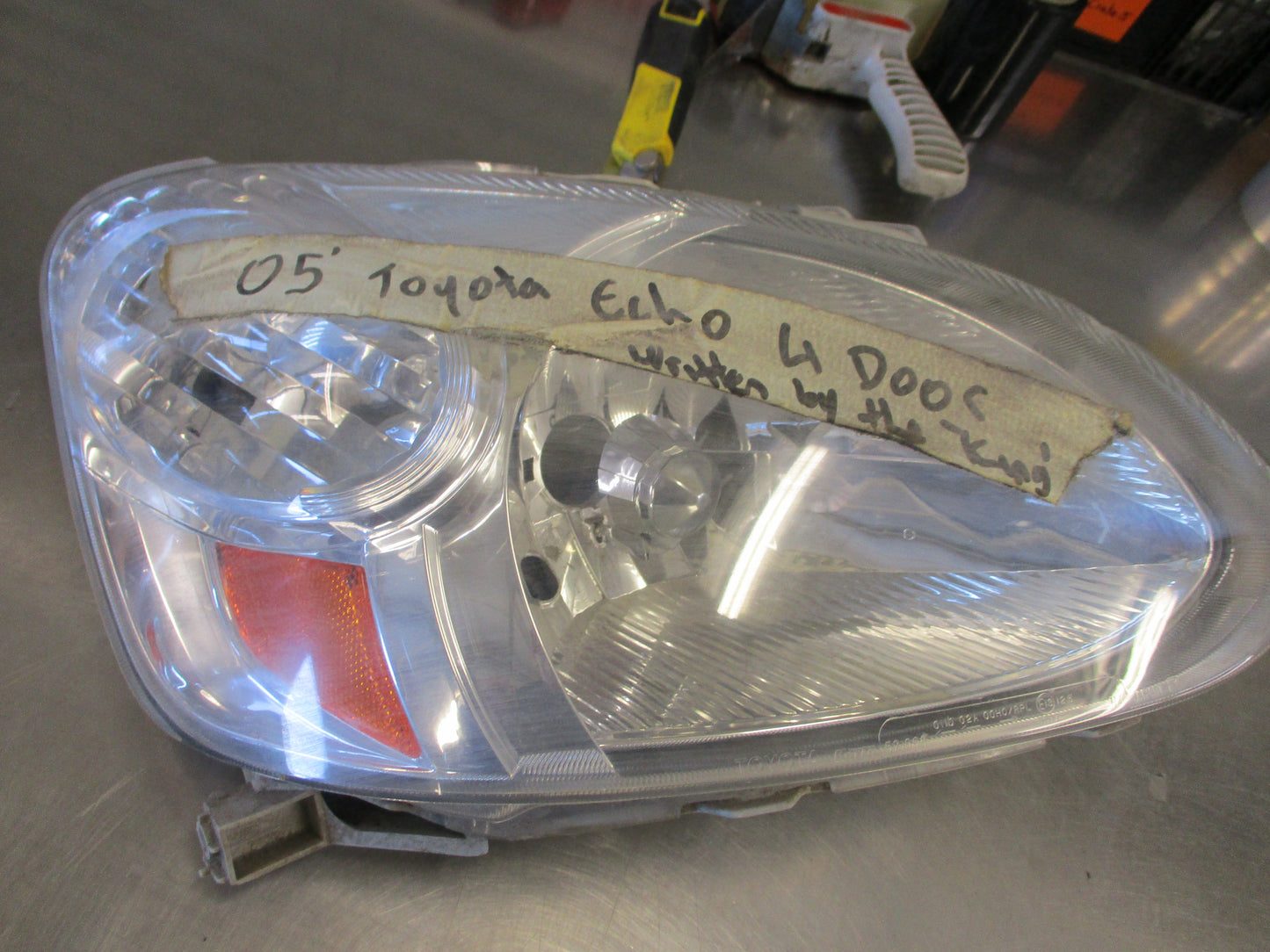 Toyota Echo Genuine Drivers Headlight Used Part