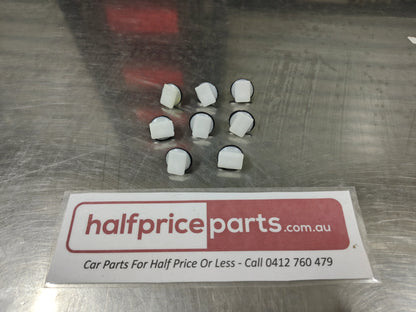 Holden Captiva/ JH Cruze Genuine Front Guard Wheel Opening Trim Clip New Part