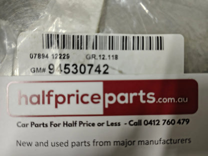 Holden Captiva/ JH Cruze Genuine Front Guard Wheel Opening Trim Clip New Part