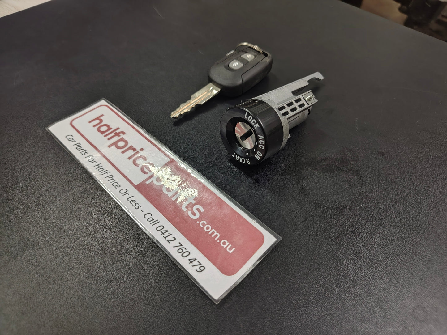 Holden CG Captiva Genuine Remote Key And Ignition Barrel New Part