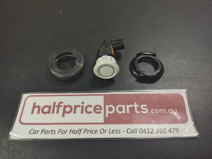 Holden Captiva 5/7 CG Genuine Park Assist Sensor - Pearl White New Part