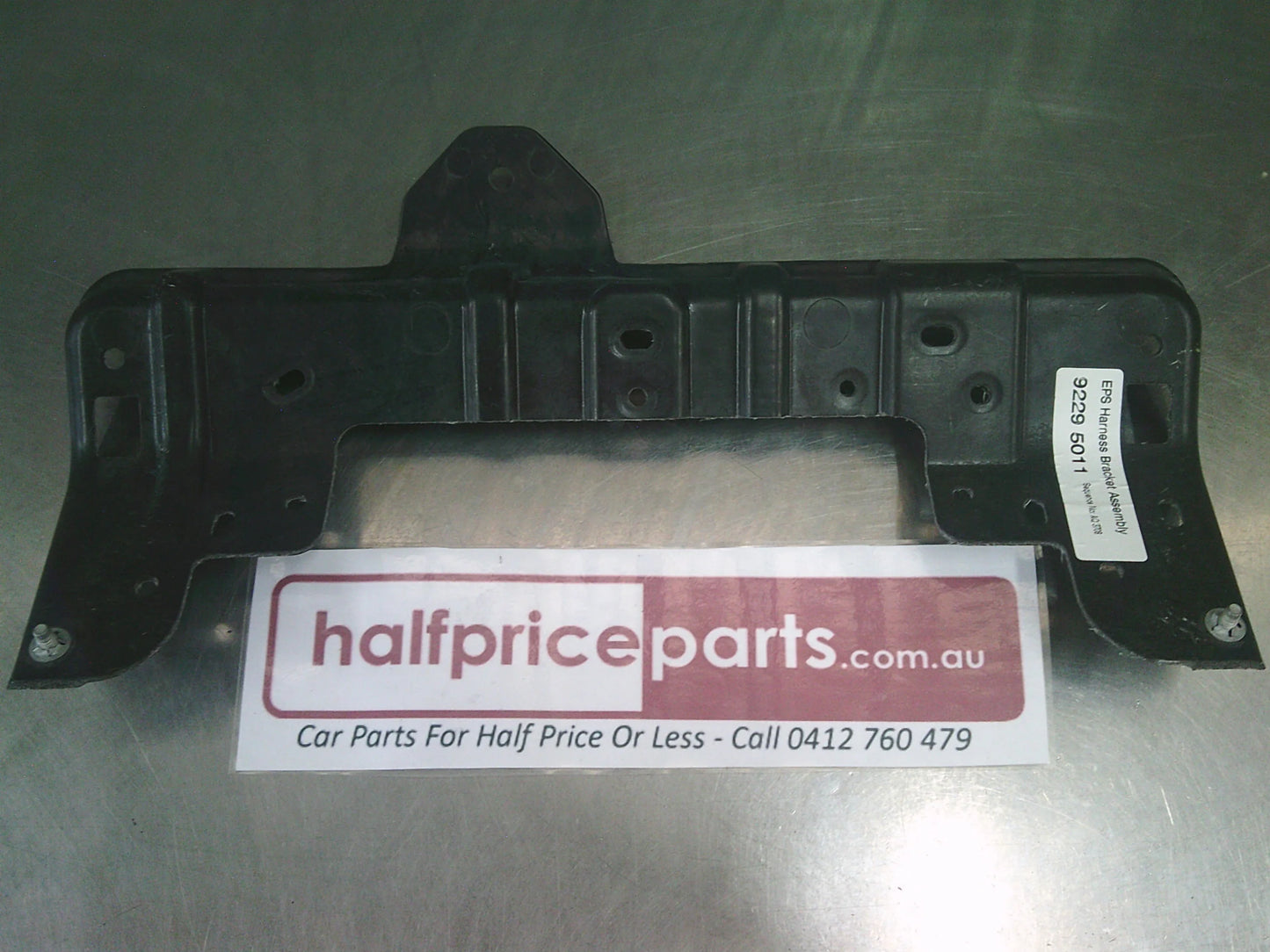 Holden VF Commodore Genuine Power Steering Shield Bracket New Part