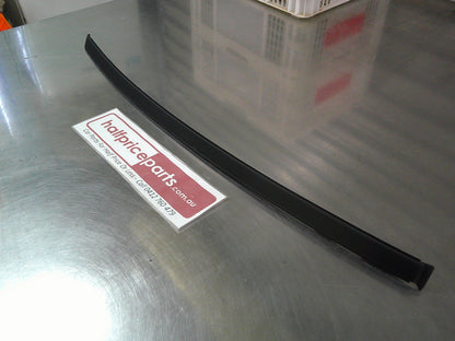 Holden VE/VF Commodore Ute Genuine Right Hand Roof Turret Moulding New Part